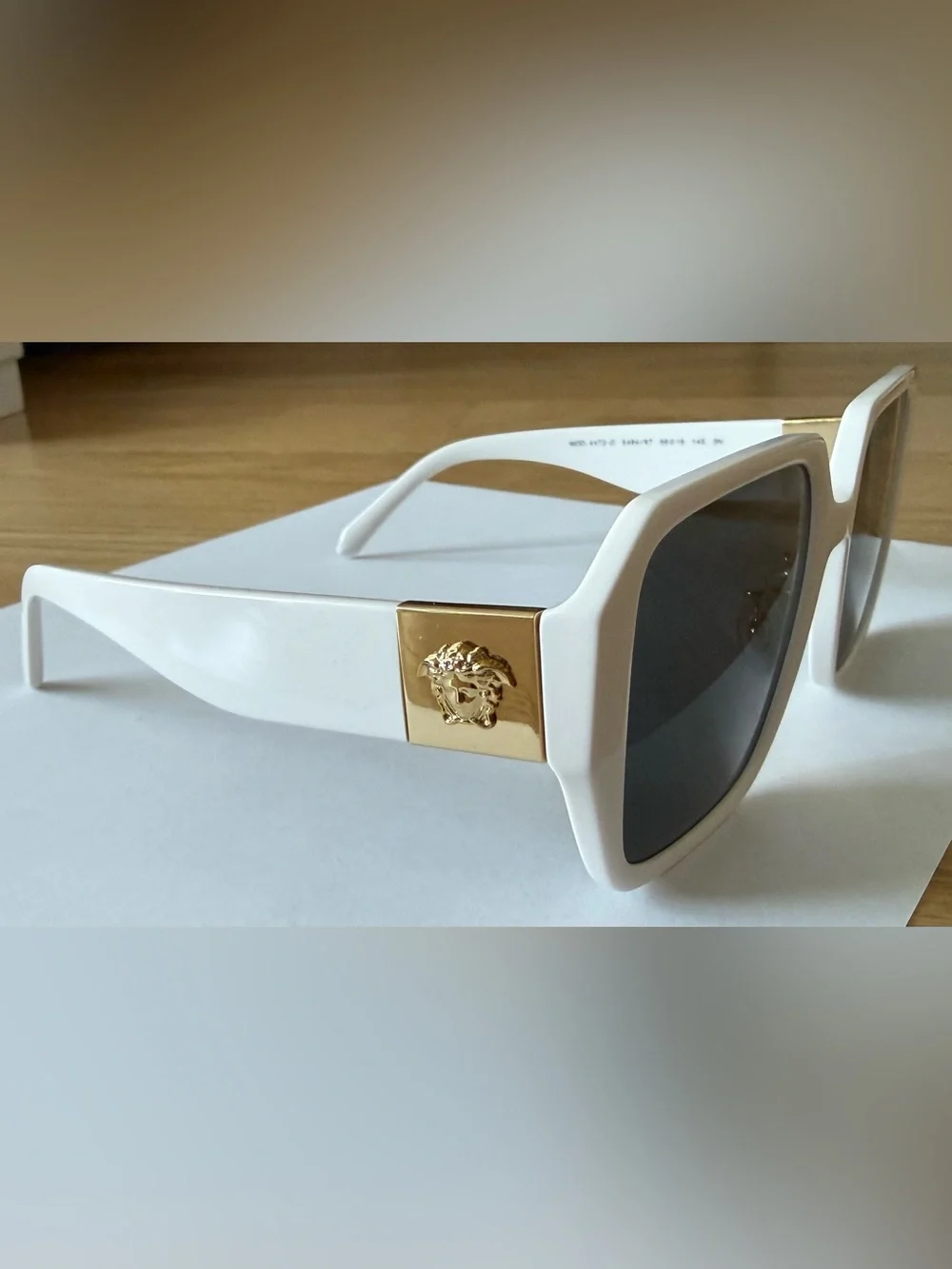 Versace VE4472D 5484/87 White Square Medusa Sunglasses w/ Original Box & Case